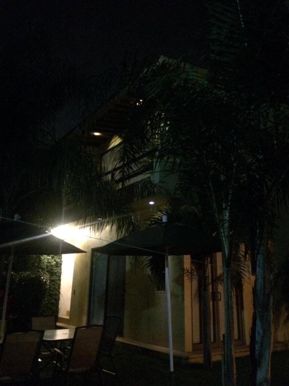 Villas De Brisas 库埃纳瓦卡 外观 照片